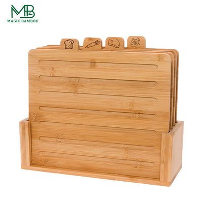Plaque de coupe en bambou fournie de code 4 avec support
