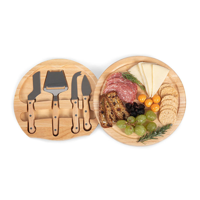 En bois de bambou naturel, une planche de charcuterie parfaite pour couper et divertir.
