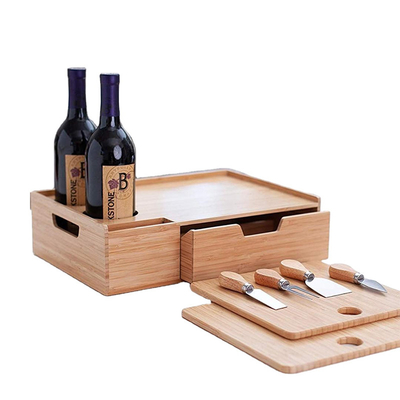 Plateau de service en bambou naturel pour les vins et les aliments rustiques en plein air